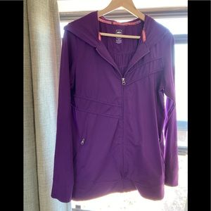 REÍ Women’s Purple Hooded Jacket, Sz L Like New!